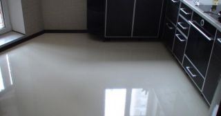 Наливной пол на кухне Истра, цена от 897 руб.